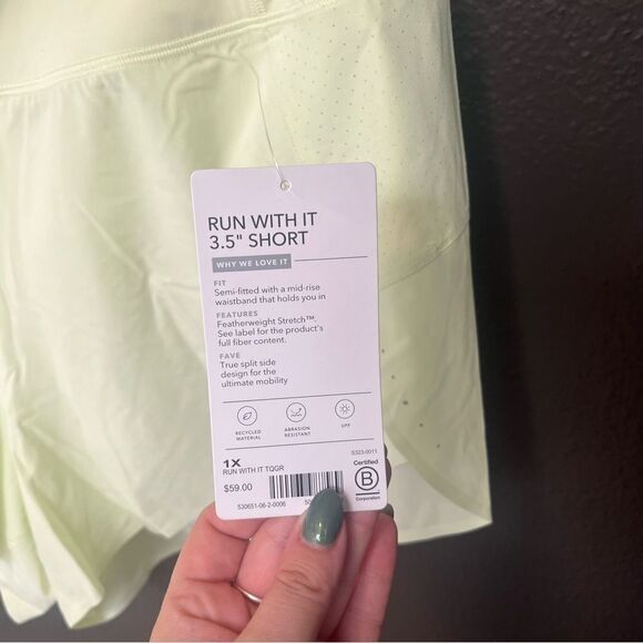 Athleta Run With It Shorts 3.5” - Picture 11 of 14